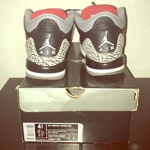 Nike Air Jordan Retro 3s Black Cement